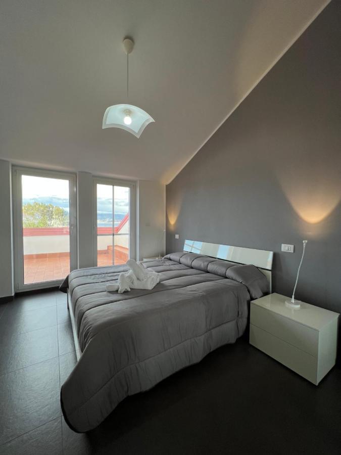 Thalassa Suite & Spa Reggio di Calabria Exteriör bild