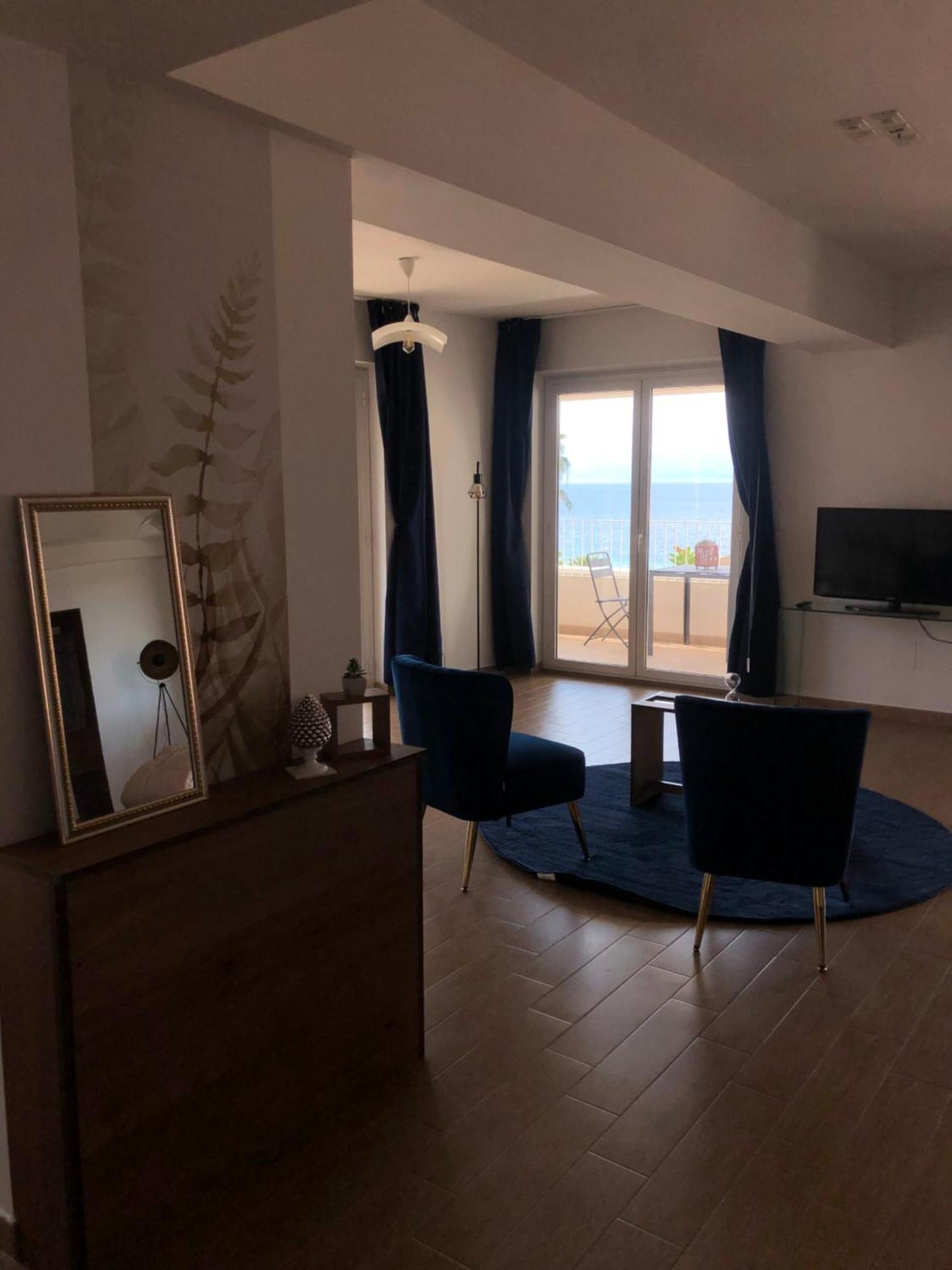 Thalassa Suite & Spa Reggio di Calabria Exteriör bild
